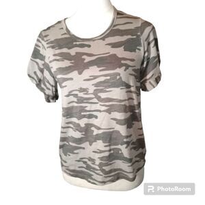 Sanctuary Woman's Camo Short Sleeve Tee With Knotted Sleeves Size M